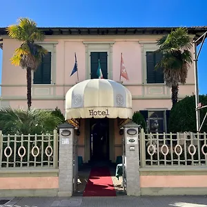 Otel Primavera, Pisa